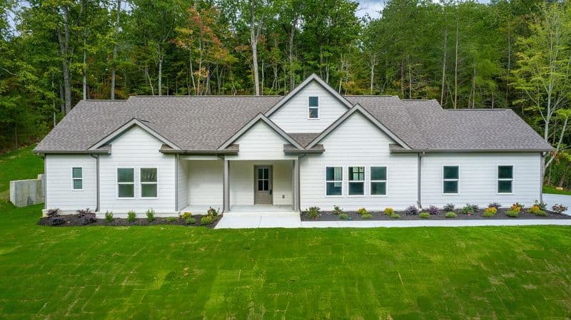 95 Stonewood Dr, Cleveland, TN 37311